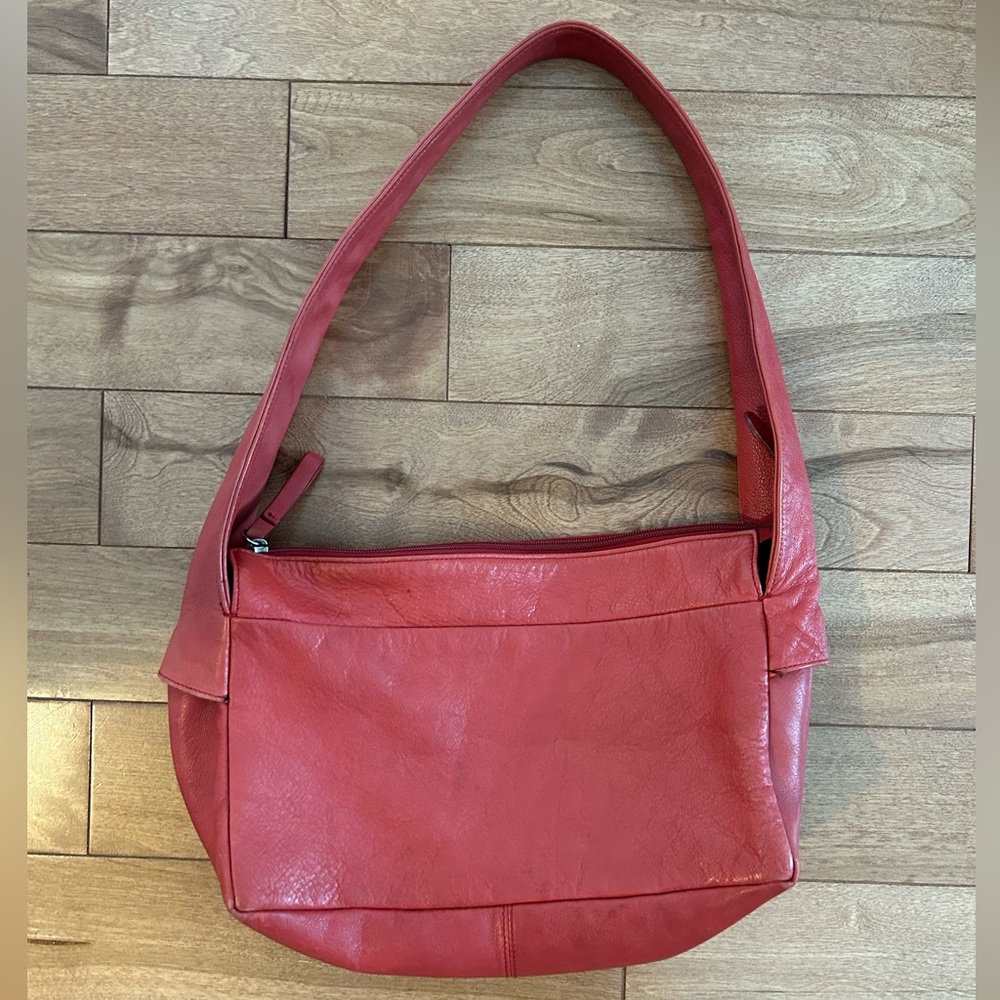 Vintage Roots Baguette Bag in red leather